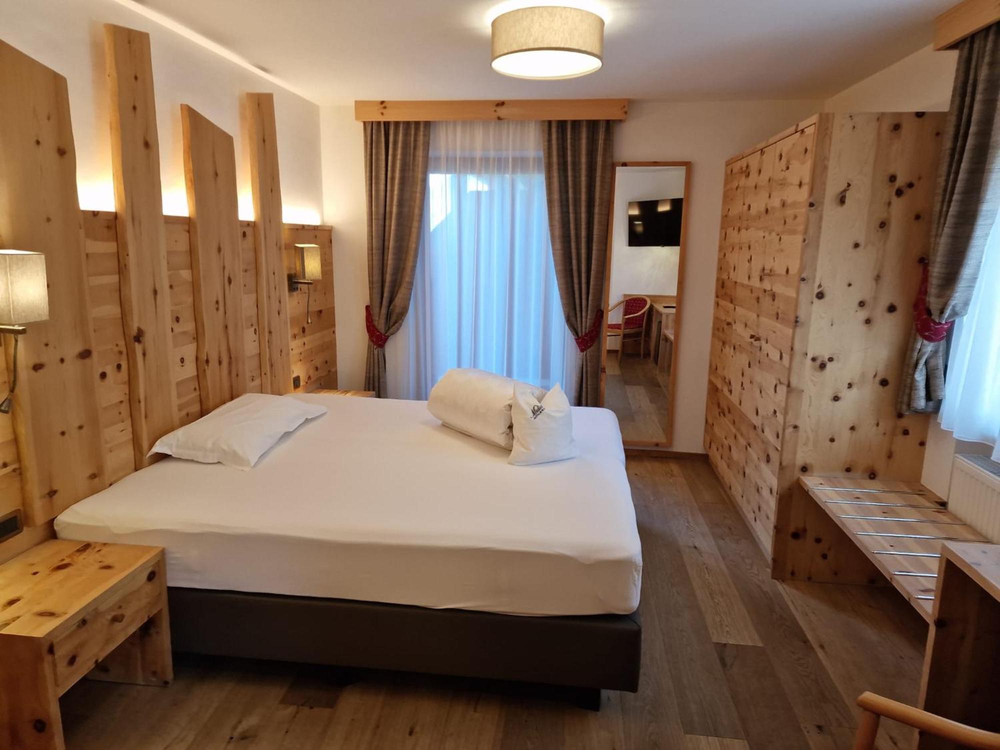 Hotel Muliac Selva di Val Gardena Zewnętrze zdjęcie